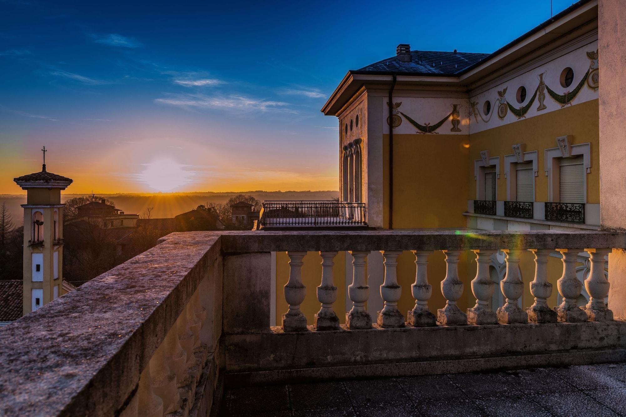 Hotel Villa Malpensa Vizzola Ticino Exterior foto